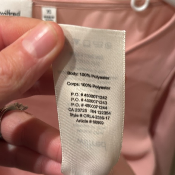 Wilfred woman's baby pink long sleeve top with ties on the sleeves - Picture 10 of 10